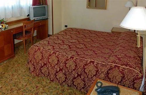 Hotel Colonna Brindisi